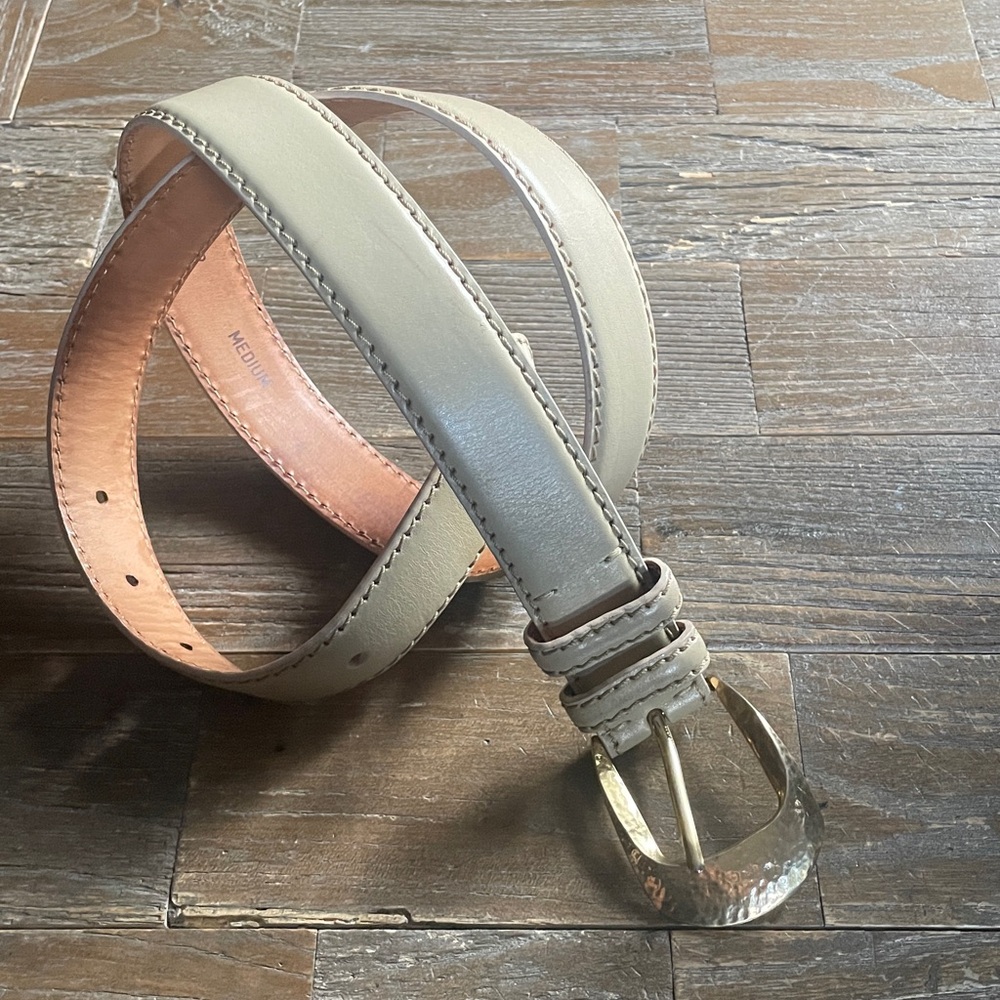 Vintage De Vecchi by Hamilton Hodge Italian Leather Belt🖤